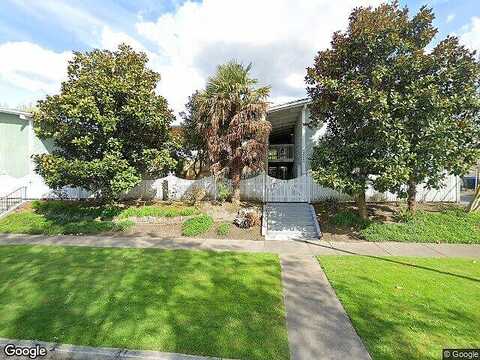 6Th, TACOMA, WA 98403