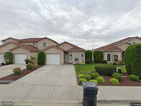 Vincenzo, PASCO, WA 99301