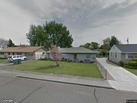 11Th, KENNEWICK, WA 99337
