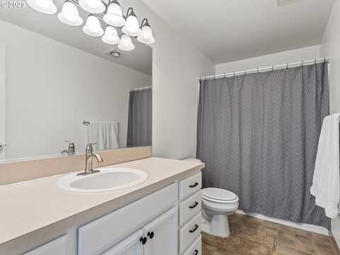 6Th, BATTLE GROUND, WA 98604