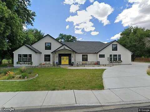 Babs, BENTON CITY, WA 99320