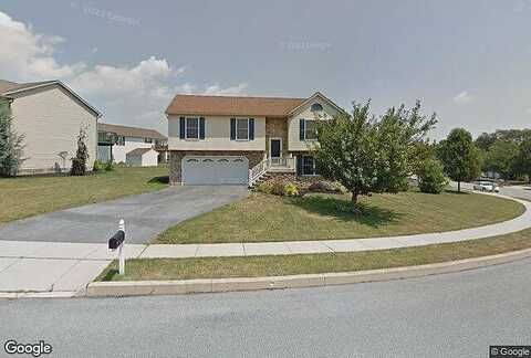 Georgie, RICHLAND, PA 17087