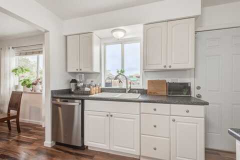 Kincaid, MOUNT VERNON, WA 98274