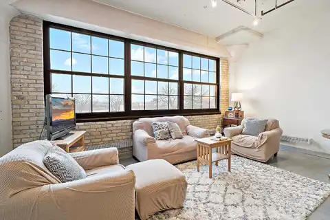 Stinson, MINNEAPOLIS, MN 55413