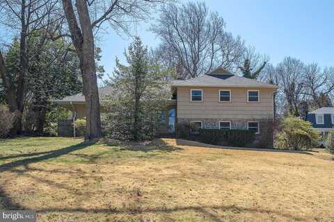 Woodfield, VILLANOVA, PA 19085