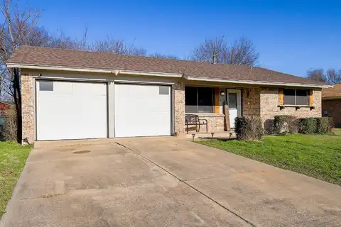 Saddle Horse, FOREST HILL, TX 76119