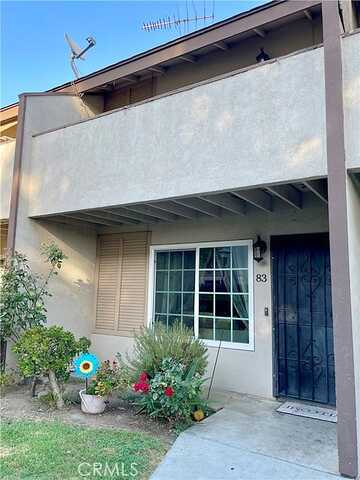 Lyon, SANTA ANA, CA 92701