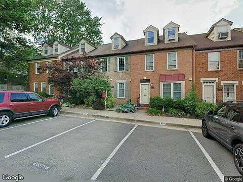 Glebe, ALEXANDRIA, VA 22305