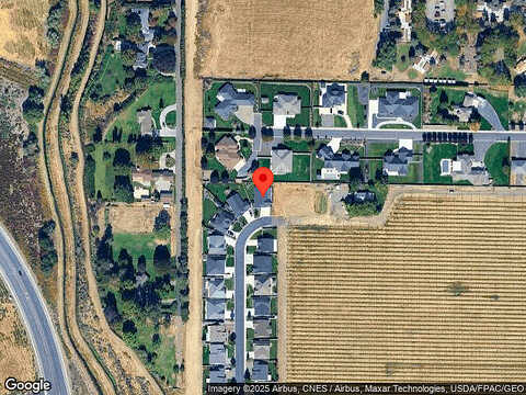 Seasons, YAKIMA, WA 98901