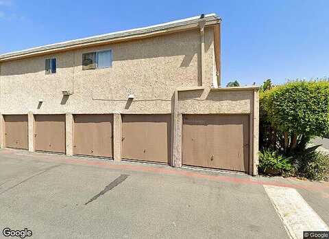 Paseo Carmel, SAN JUAN CAPISTRANO, CA 92675
