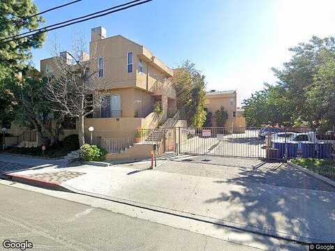 Hatteras, TARZANA, CA 91356