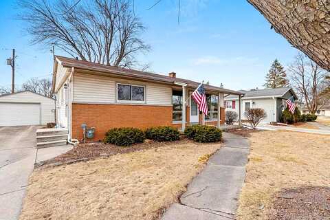 Jay, GREEN BAY, WI 54304