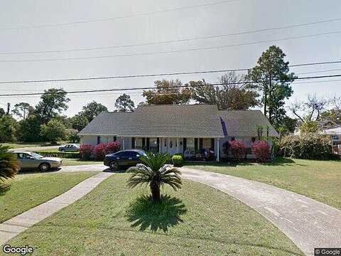 La Rua, PENSACOLA, FL 32501