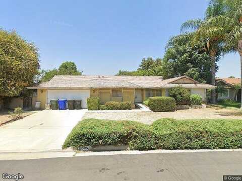 Hester, WHITTIER, CA 90604