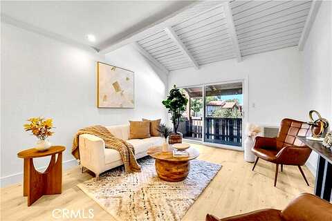 Macarthur, SANTA ANA, CA 92707