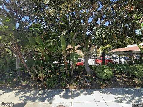 Macarthur, SANTA ANA, CA 92707
