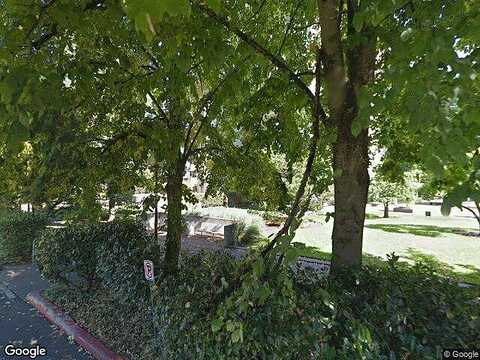 1St, PORTLAND, OR 97201