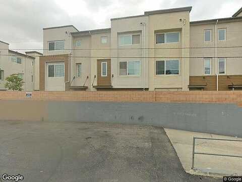 Strawberry, GARDENA, CA 90247