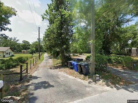 Welton, LUTZ, FL 33548