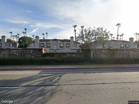 Tiara, HUNTINGTON BEACH, CA 92649