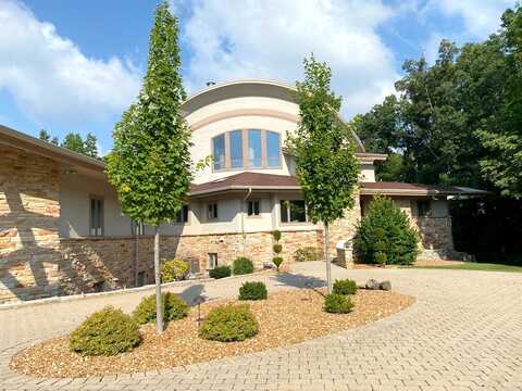Oakridge, FOND DU LAC, WI 54937