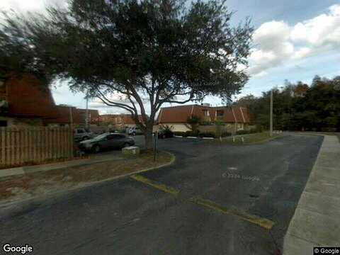 Oak Trace, TAMPA, FL 33634