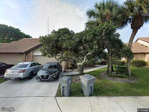 Le Chalet, BOYNTON BEACH, FL 33472