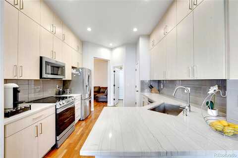 Paris, ENGLEWOOD, CO 80111