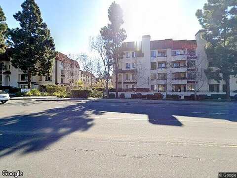 Friars, SAN DIEGO, CA 92110