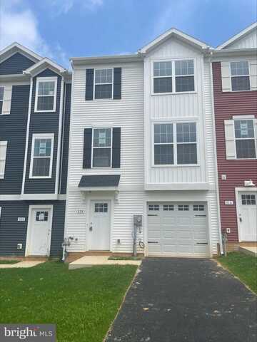 Avon Dr #288, RED LION, PA 17356