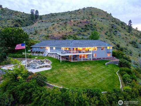 High, CHELAN, WA 98816