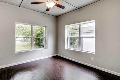 Garnett, GAINESVILLE, TX 76240