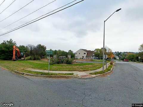 Orchard View Rd, Douglassville, PA 19518