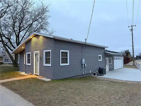 5Th, STRUM, WI 54770