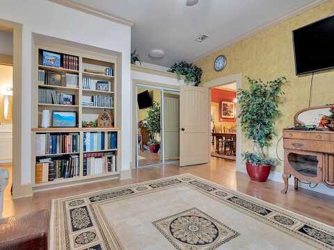 Oak Crest, LUFKIN, TX 75901