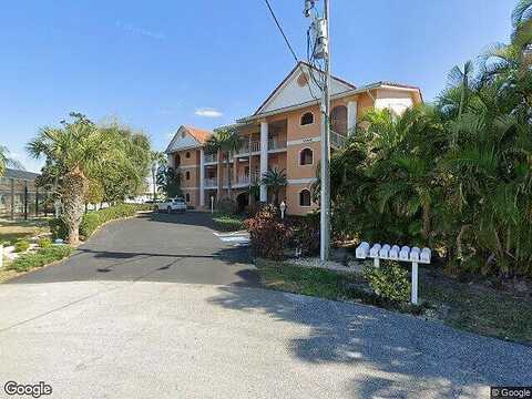 Wesley, PUNTA GORDA, FL 33950