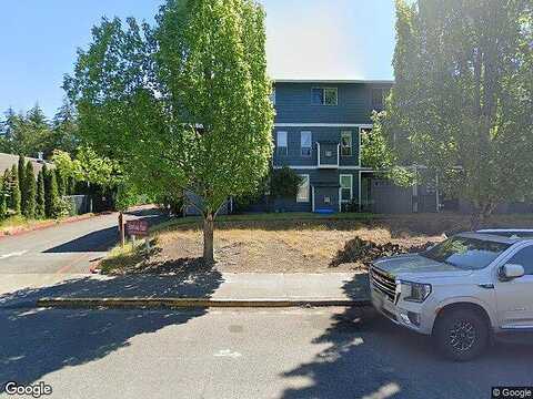 10Th, PUYALLUP, WA 98374