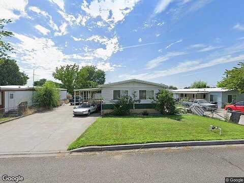 Margaret, PASCO, WA 99301