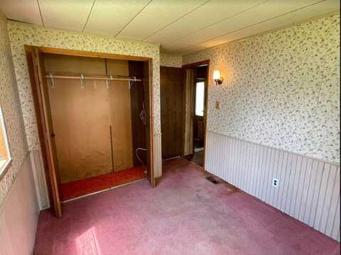 Stone Ledge, BEAVER DAM, WI 53916