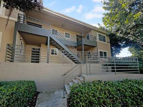 Charmant, SAN DIEGO, CA 92122