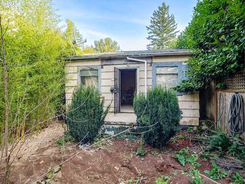 22Nd, PORTLAND, OR 97211