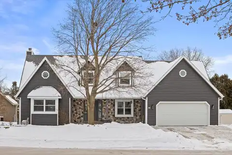 Hillside, OCONOMOWOC, WI 53066