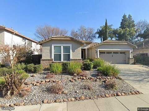 Swainson, SACRAMENTO, CA 95833