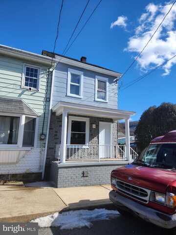 N Coal St, Port Carbon, PA 17965