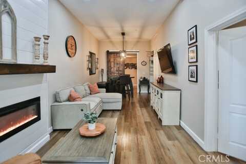 Newhope, FOUNTAIN VALLEY, CA 92708