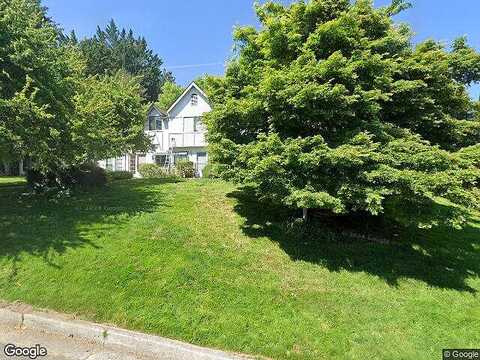 Chestnut, ASHLAND, OR 97520