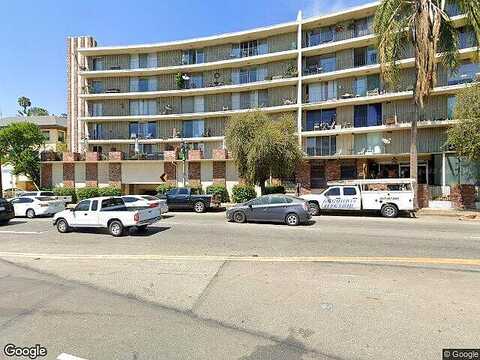 Cahuenga, LOS ANGELES, CA 90068