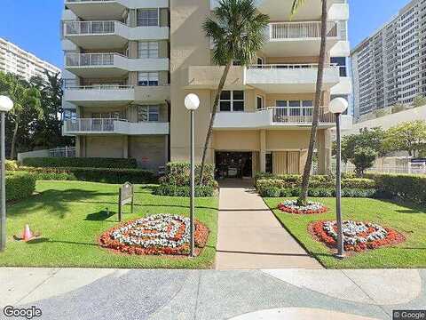 Ocean, HALLANDALE BEACH, FL 33009