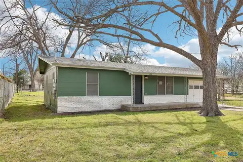 Beale, SEGUIN, TX 78155