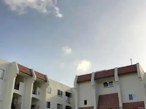 Genesee, SAN DIEGO, CA 92122